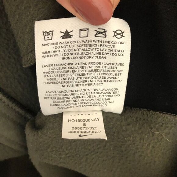 NIKE Sweatshirt Women's Size Small Green Black Vixen Therma-Fit Snake Print - Picture 8 of 13